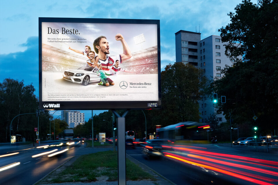 Digital OutofHome Digitale MegaLights OVERMEDIA GmbH